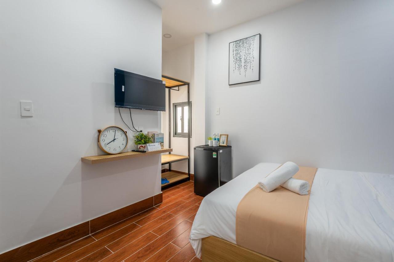 Cozrum Homes - Oriental House Хошимин Экстерьер фото